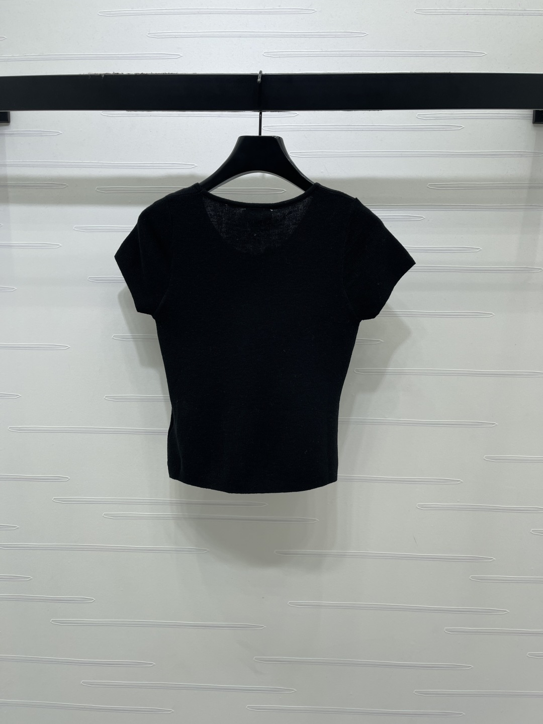 Women's short sleeves